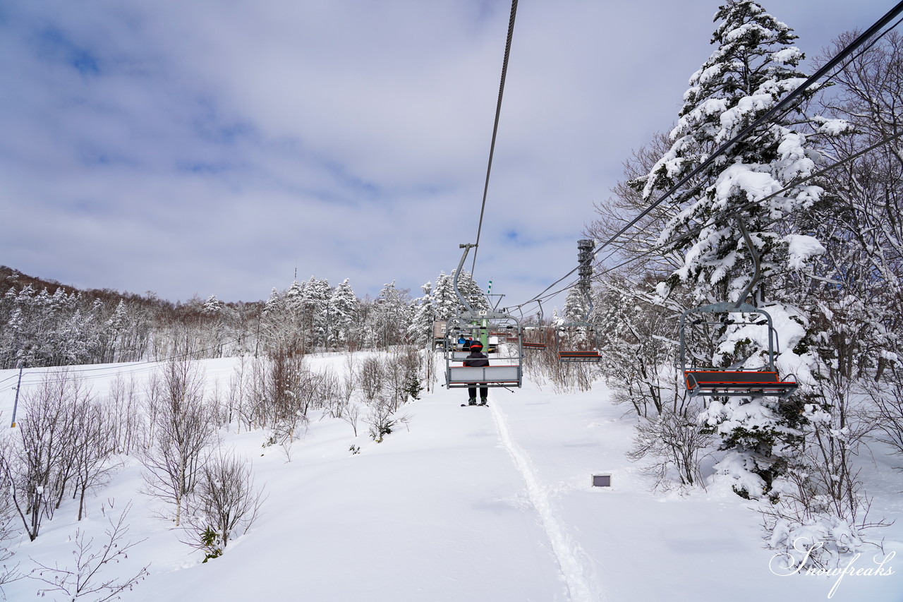 札幌藻岩山スキー場 ゲレンデの積雪は今季最深の125cm！コンディション良好で素晴らしいスキー日和に♪